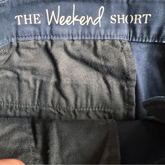 Talbots Women’s Weekend Shorts Navy Blue Size 12 Cotton Spandex Casual Chino - Picture 5 of 7